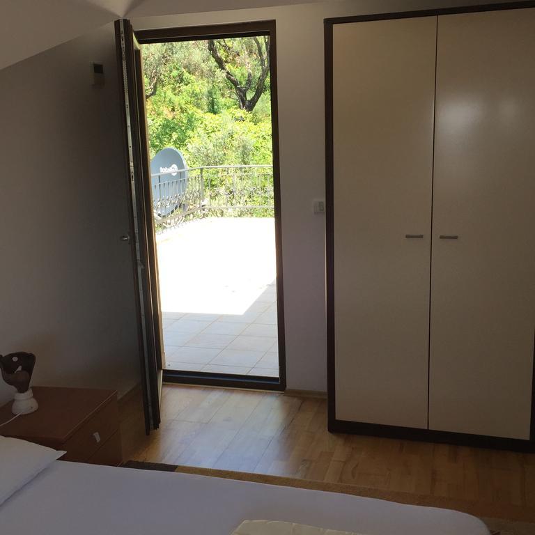 Apartments Ivan Petrovac Chambre photo