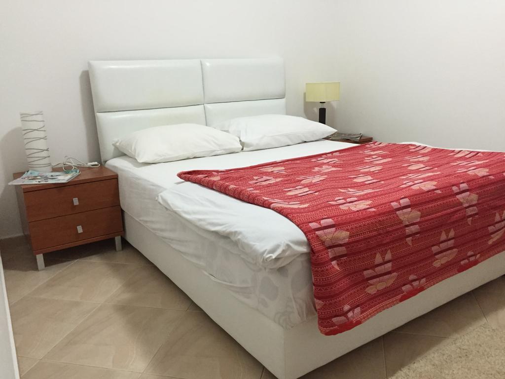 Apartments Ivan Petrovac Chambre photo