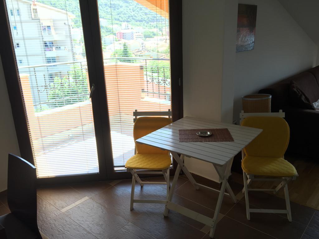 Apartments Ivan Petrovac Extérieur photo
